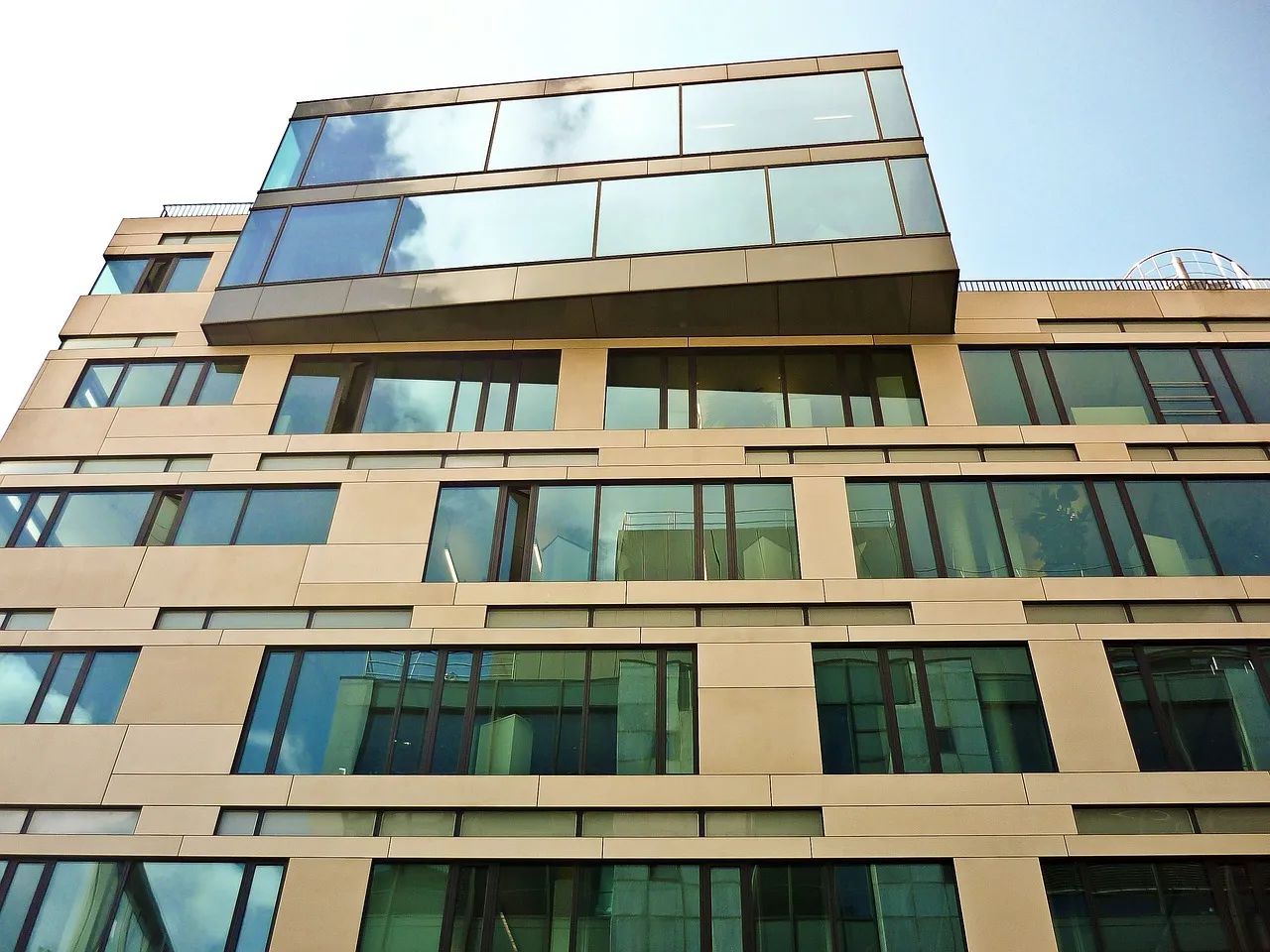3PointeOlenBuilding